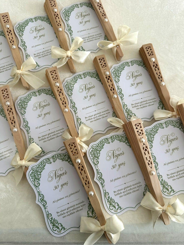 Green Lace Frame Birthday Cards with Wooden Fan & Cream Bow — Chocodad Baku
