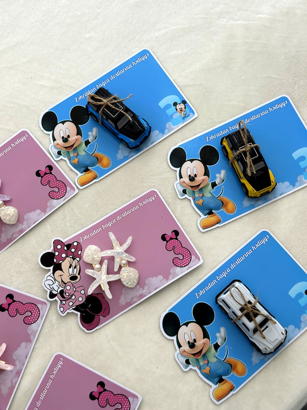 Mickey and Minnie Kindergarten Birthday Favor Cards with Starfish Hair Clip or Toy Car — Chocodad Baku