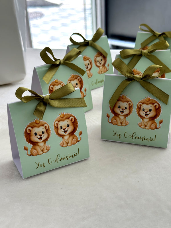 Twin Lion Cubs Welcome Baby Pyramid Boxes with Olive Satin Bow — Chocodad Baku