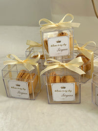 Macaron Acrylic Cube Favor Boxes with Cream Ribbon & Crown Label — Chocodad Baku